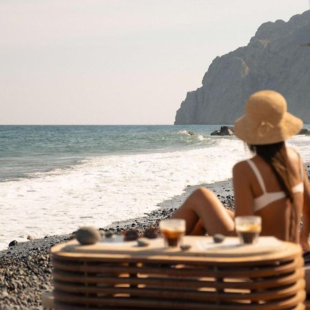 Radisson Blu Zaffron Resort, Santorini (Adults Only) Kamári エクステリア 写真