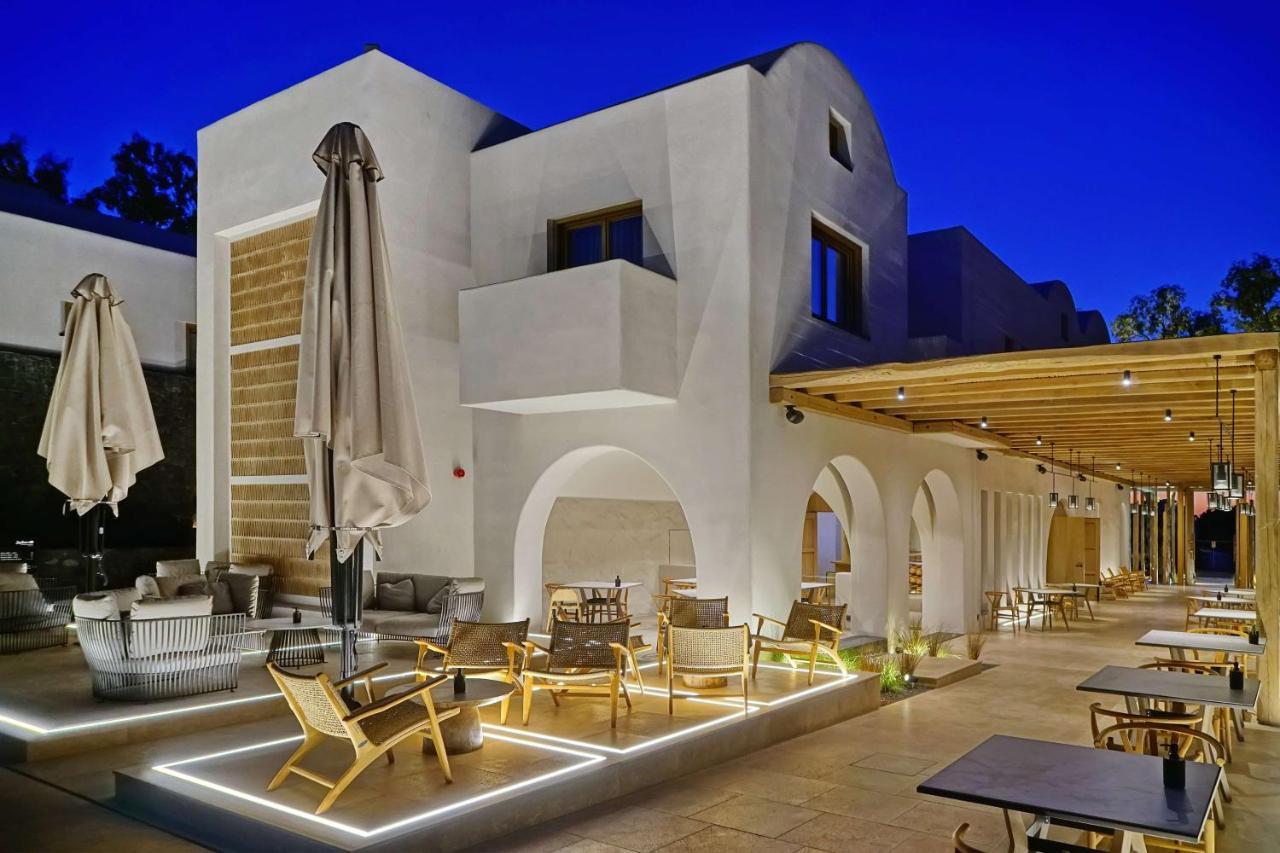 Radisson Blu Zaffron Resort, Santorini (Adults Only) Kamári エクステリア 写真