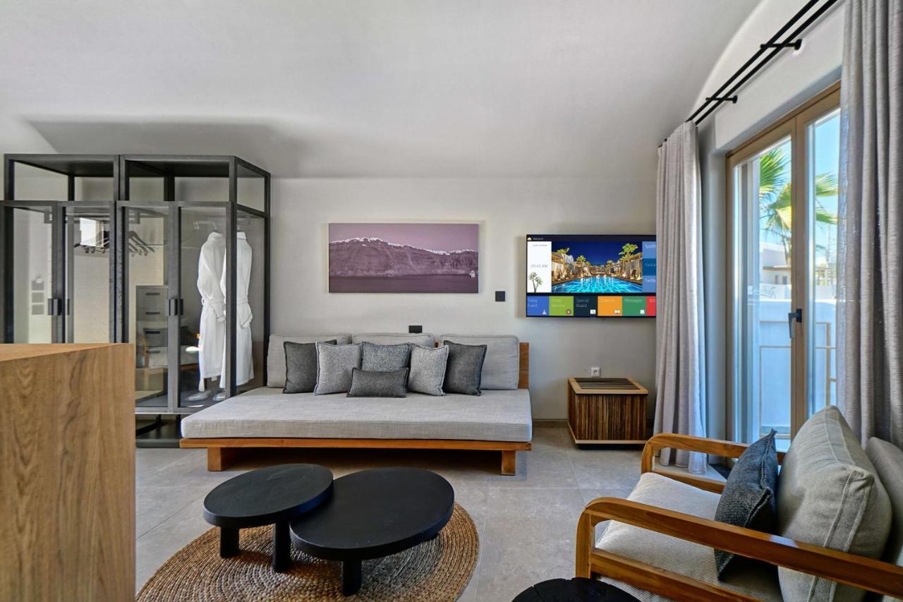 Radisson Blu Zaffron Resort, Santorini (Adults Only) Kamári エクステリア 写真