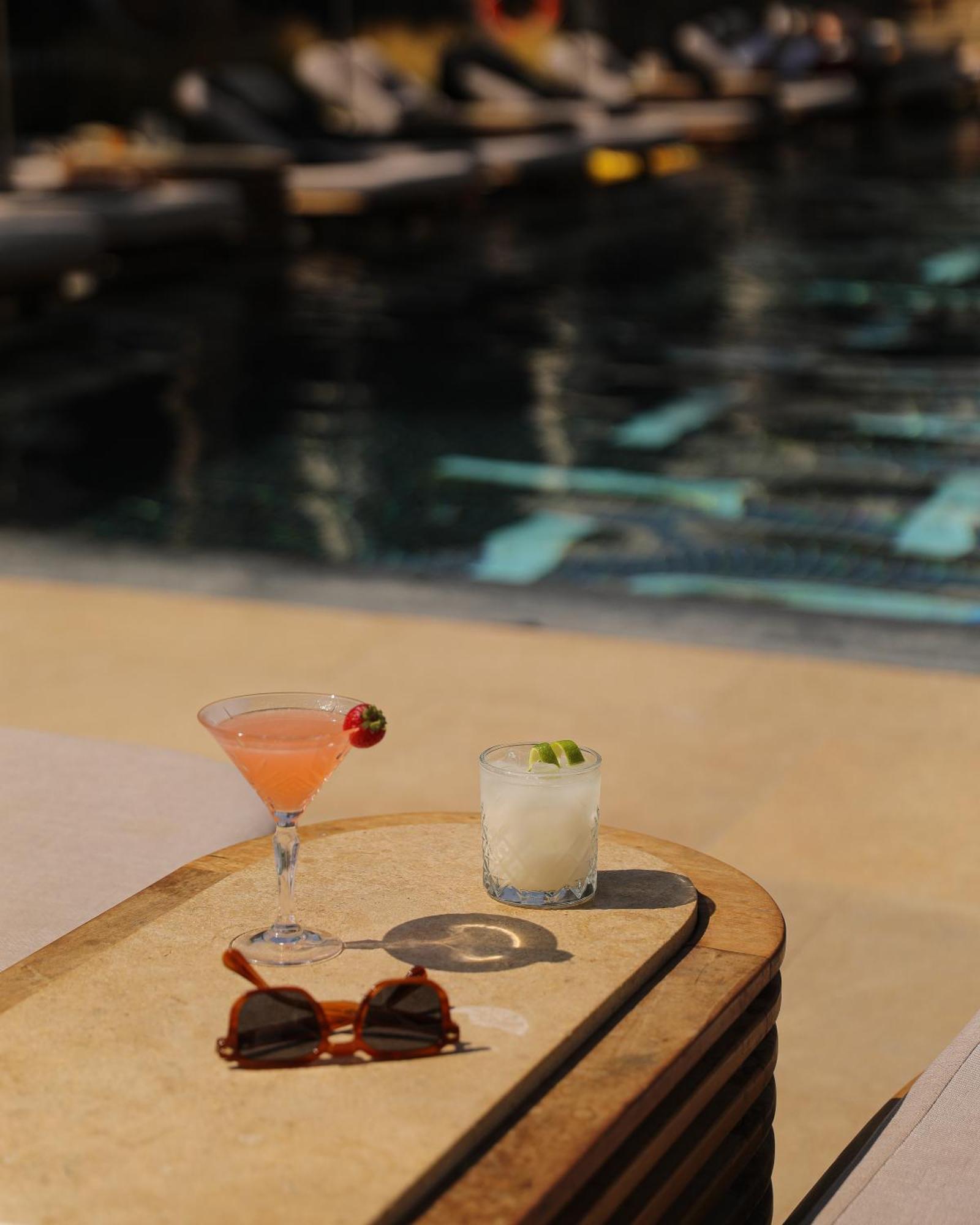 Radisson Blu Zaffron Resort, Santorini (Adults Only) Kamári エクステリア 写真